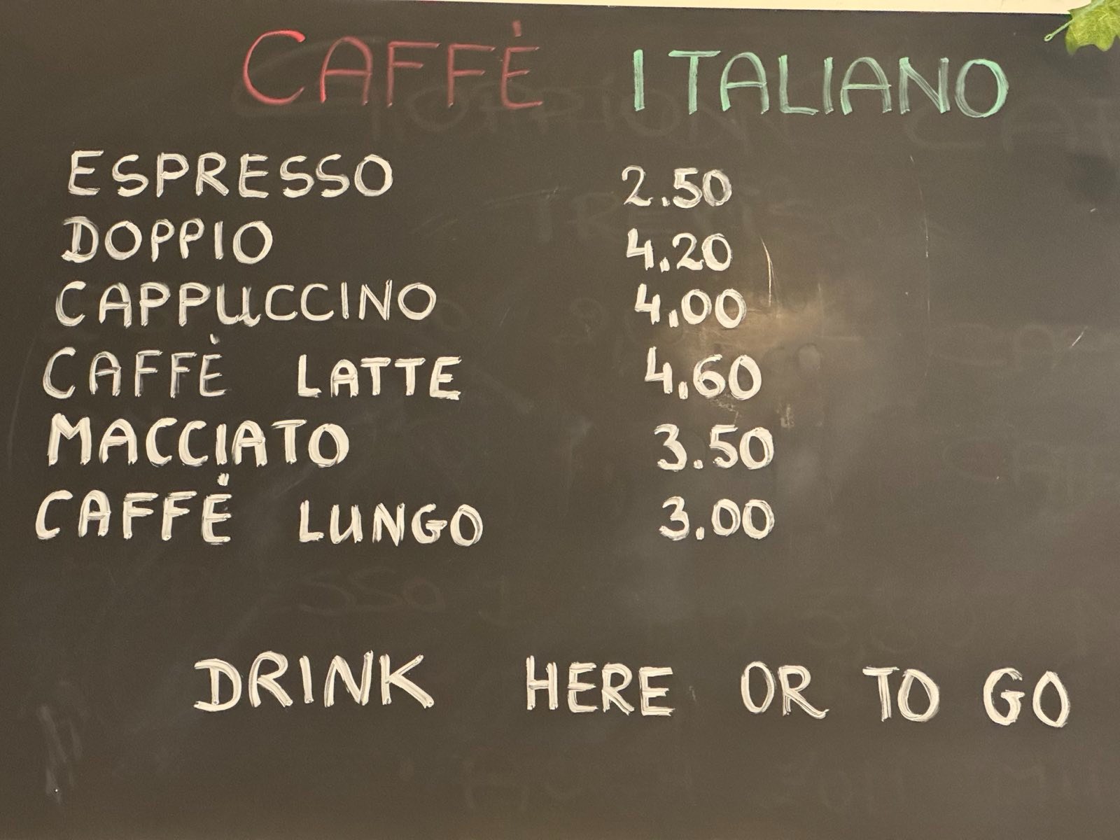 L'angolo Di Michel – Bistro Innenansicht
